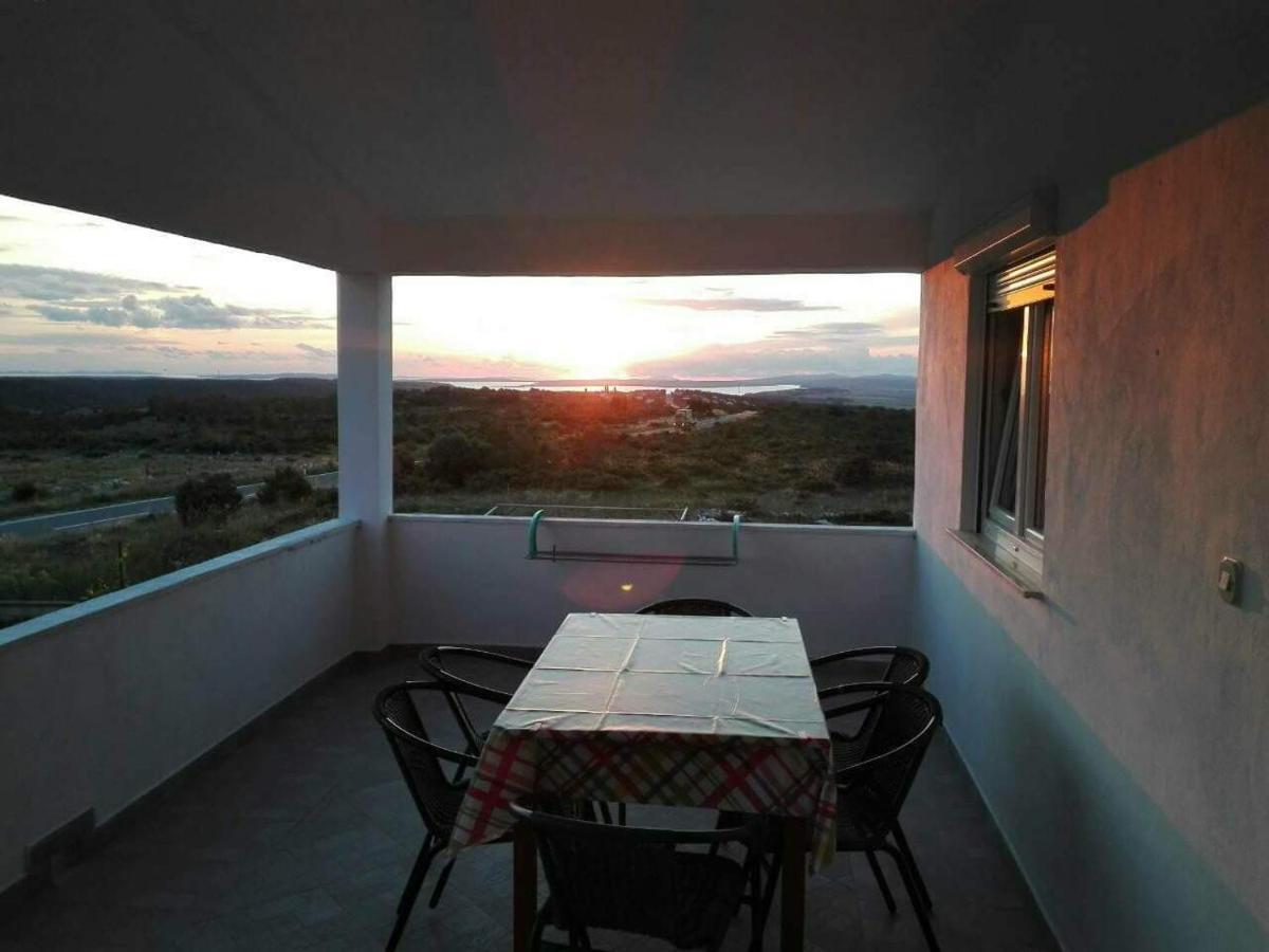 Apartman Vuleta Ražanac Exterior foto